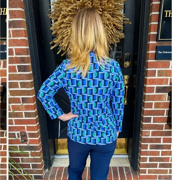 Lulu-B Blue and Green Geometric Long Sleeve Top - Picture 2 of 4